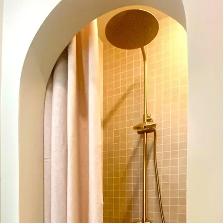 Apartment Mina Nai